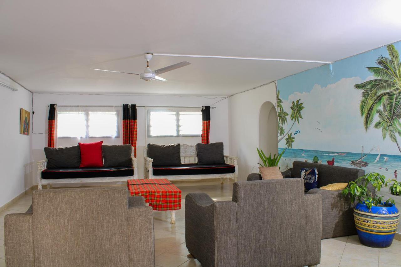 Maasai Villas Mombasa Exterior photo