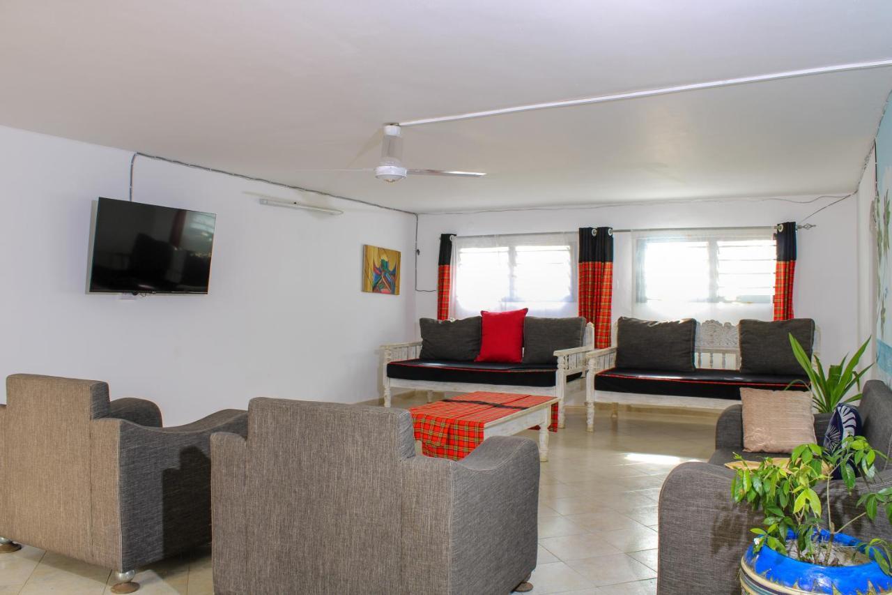 Maasai Villas Mombasa Exterior photo